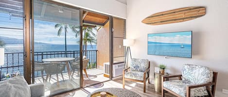 Condo, Multiple Beds, Balcony, Ocean View (Maalaea Banyans 411) | Living area