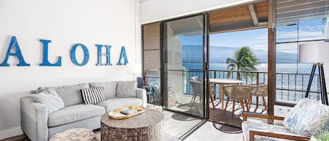 Leilighet, flere senger, balkong, havutsikt (Maalaea Banyans 411) | Oppholdsområde