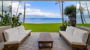 Condo, várias camas, sacada, vista para o oceano (Lauloa 106) | Terraço/pátio