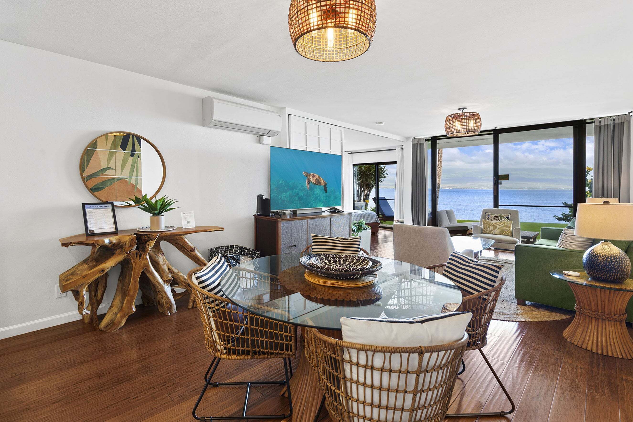 Condo, várias camas, sacada, vista para o oceano (Lauloa 106) | Parte interna
