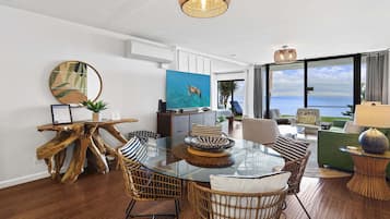 Apartment, Mehrere Betten, Balkon, Meerblick (Lauloa 106) | Innenbereich