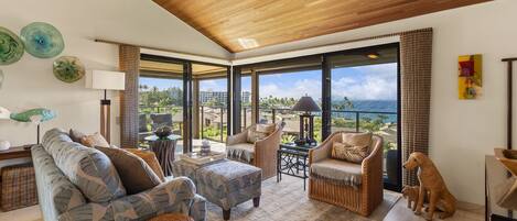 Apartment, 1 King Bed, Balcony, Ocean View (Wailea Elua Village 204) | Living area