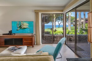 Apartment, 1 King-Bett und Schlafsofa, Balkon, Meerblick (Wailea Elua Village 1201) | Wohnbereich