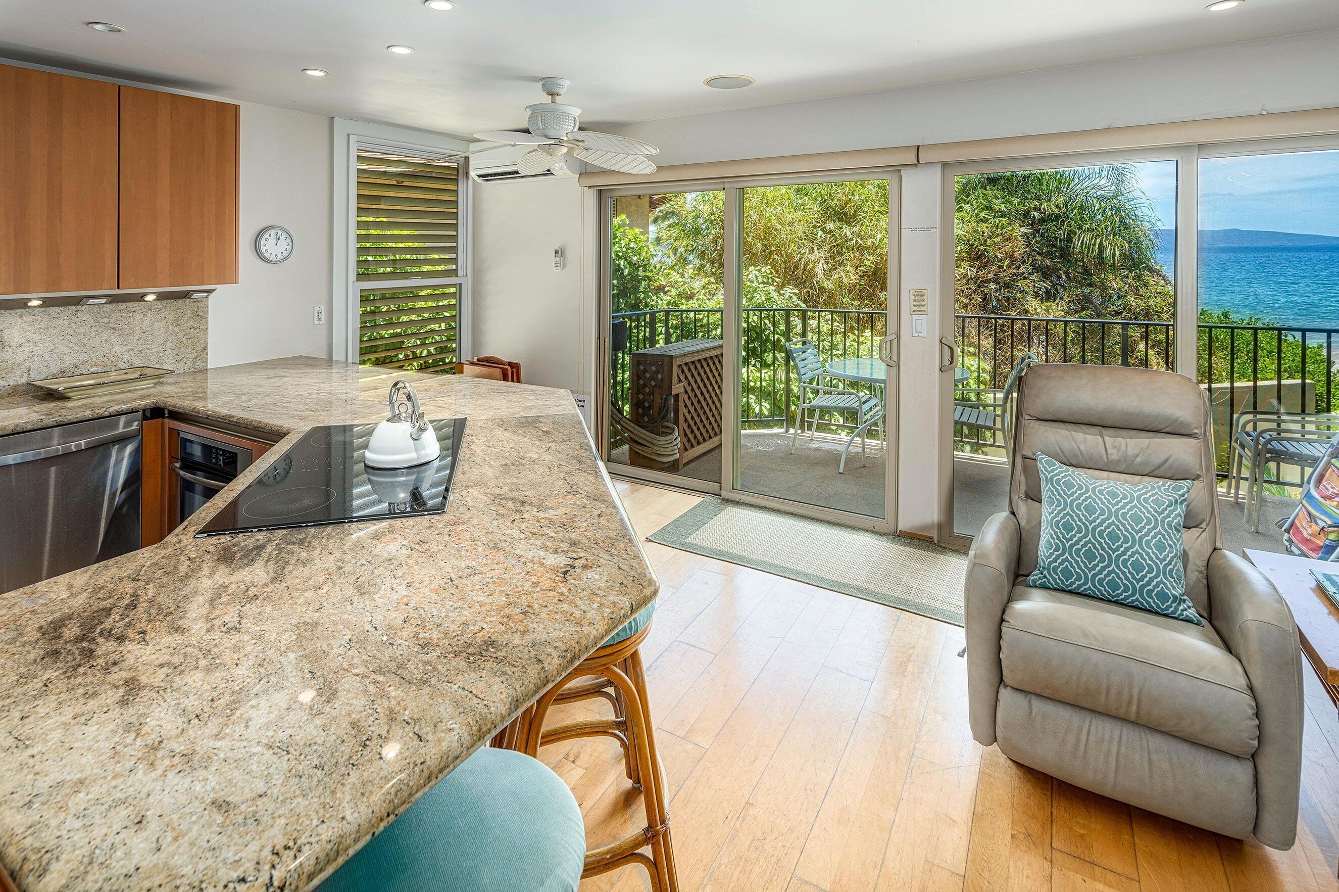 Leilighet, flere senger, balkong, havutsikt (Hale Hui Kai 208) | Innvendig