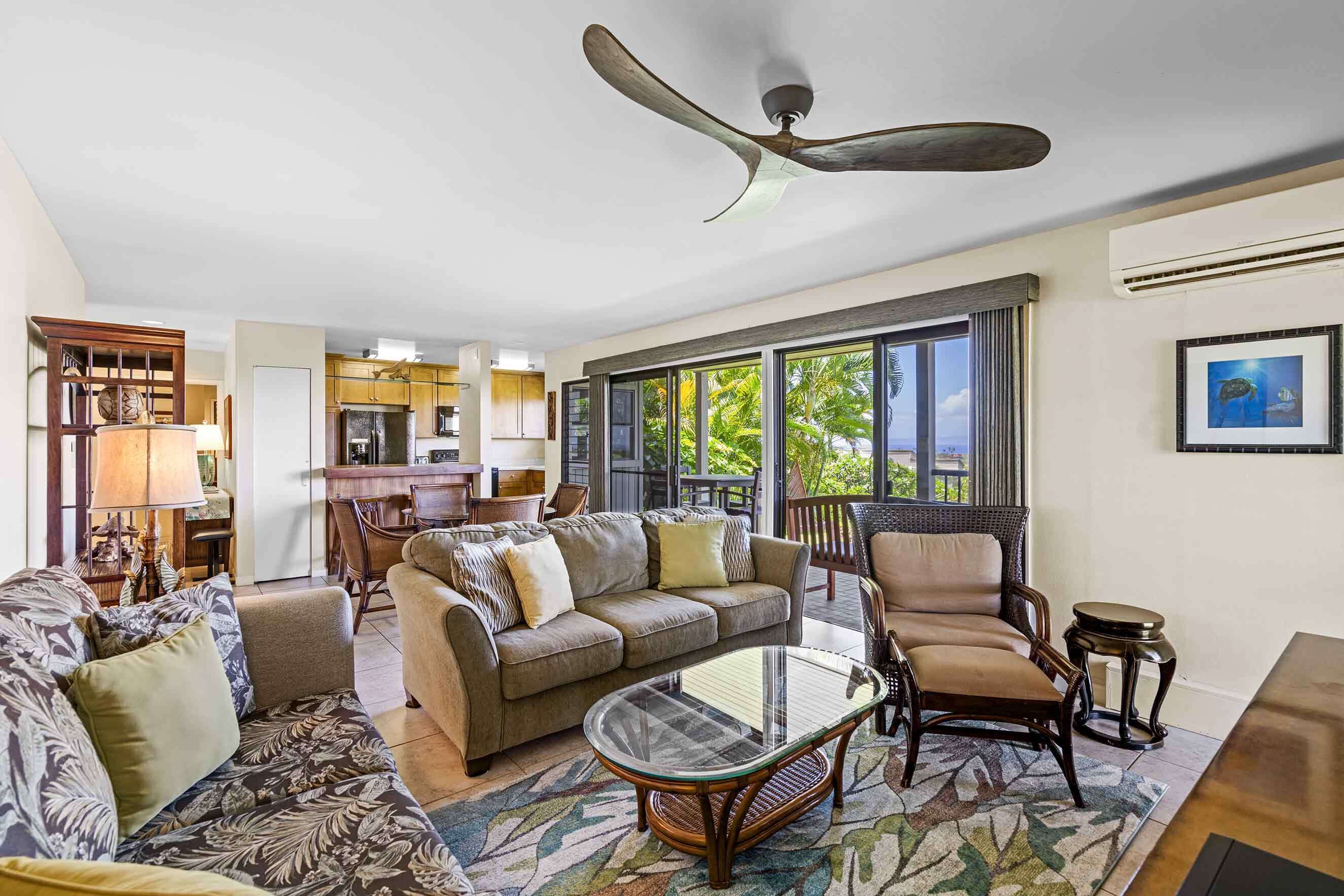 Condo, Multiple Beds, Balcony, Ocean View (Wailea Ekolu 403) | Living area