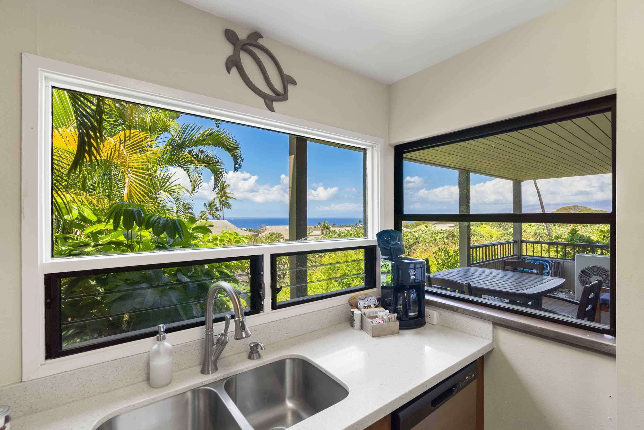 Condo, Multiple Beds, Balcony, Ocean View (Wailea Ekolu 403) | Interior