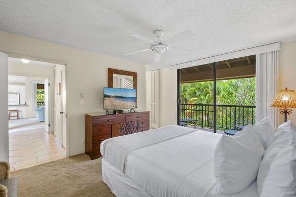 Condo, 1 cama King size y sofá cama, balcón, vista al océano (Wailea Ekahi 20J) | 1 habitación, decoración personalizada y muebles diferentes 