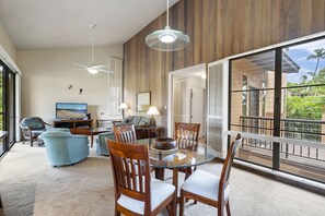 Condo, 1 très grand lit et 1 canapé-lit, balcon, vue sur l’océan (Wailea Ekahi 20J) | Intérieur