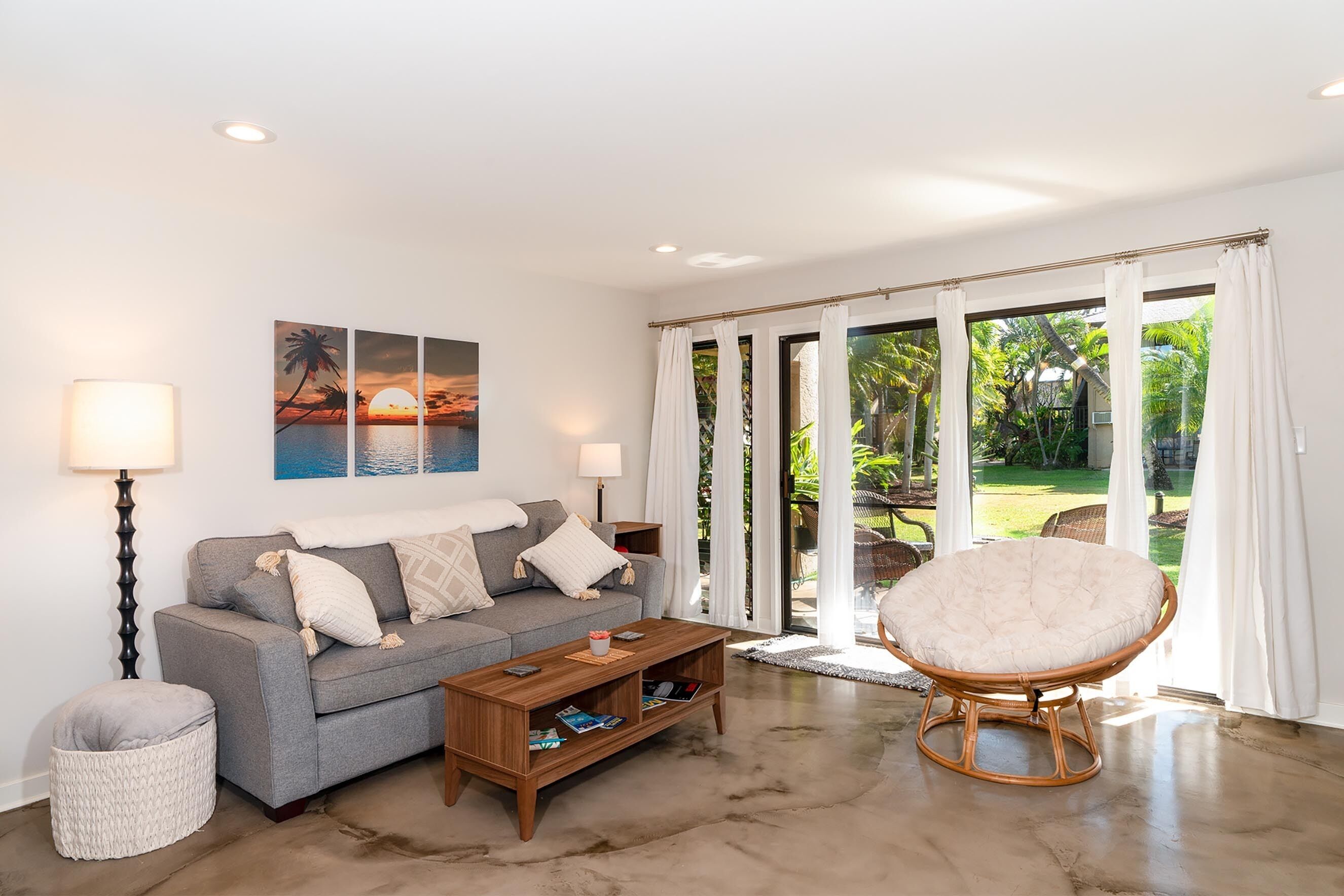 Condo, 1 Queen Bed with Sofa bed, Balcony, Garden View (Kihei Garden Estates B-103) | Living area