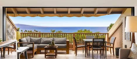 Lejlighed - flere senge - balkon - havudsigt (Maui Kamaole A-206) | Opholdsområde