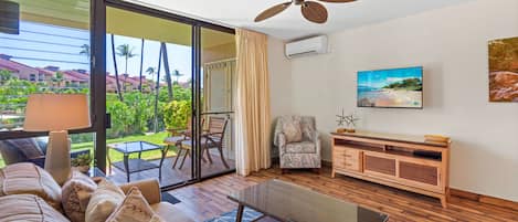 Condo, 1 King Bed, Balcony, Ocean View (Kamaole Sands 3-101) | Living area