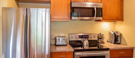 Condo, Multiple Beds, Balcony, Ocean View (Kihei Garden Estates C-201) | Private kitchen