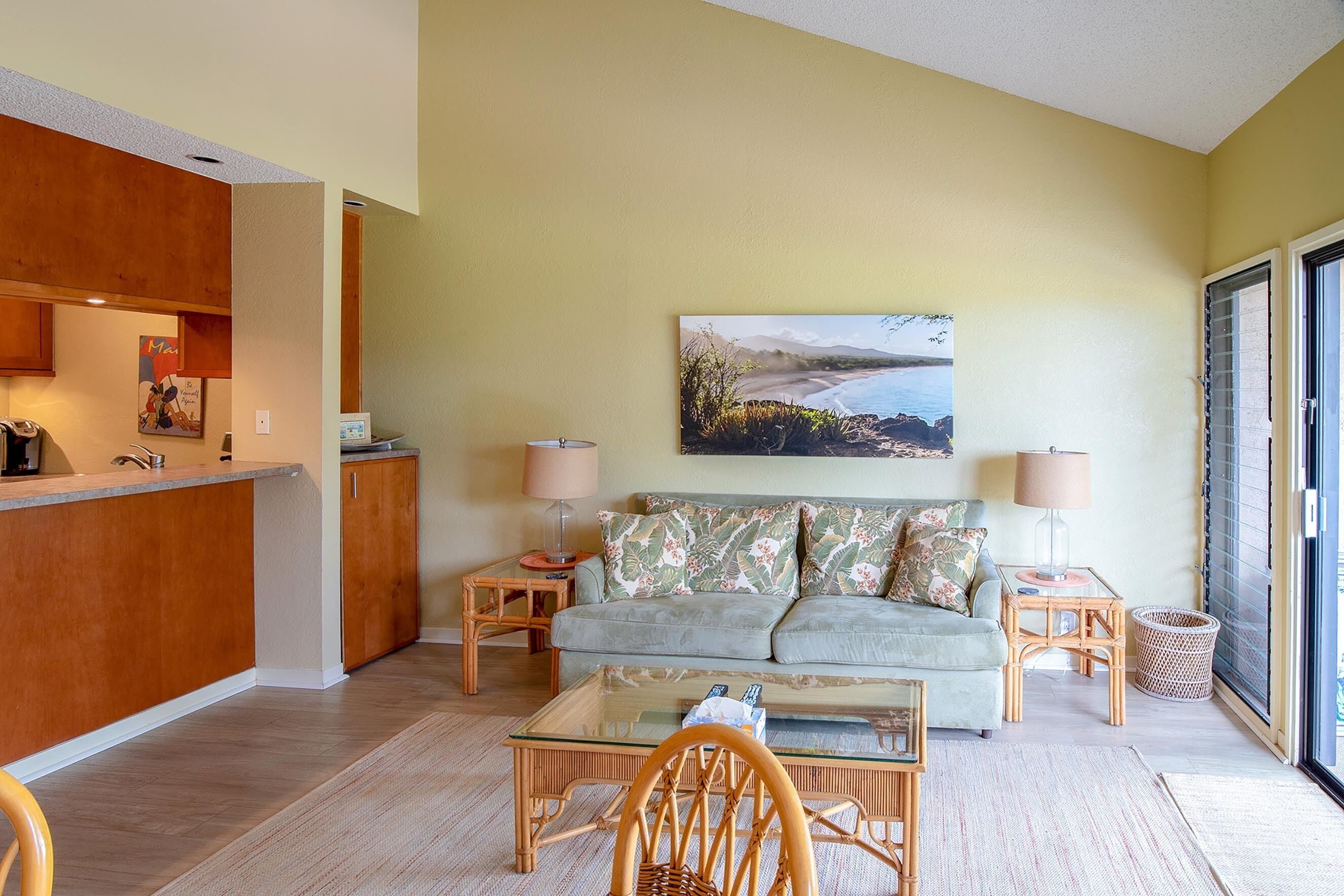 Condo, Multiple Beds, Balcony, Ocean View (Kihei Garden Estates C-201) | Living area