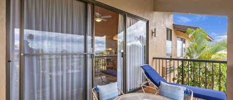 Studio, 1 trÚs grand lit, balcon, vue océan (Wailea Ekahi 12D) | Vue de la chambre