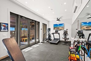 Fitness facility - Wailea Ekahi 12D - Budget Friendly Ocean View Studio w/ Lanai, Kitchen, WD, & AC (Kihei)