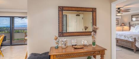 Condo, 1 King Bed, Balcony, Ocean View (Wailea Ekolu 407)