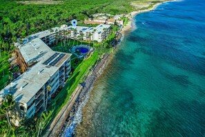 Exterior - Kanai a Nalu 314 - Modern, Renovated, Oceanfront Condo, Breathtaking Views, AC! (Wailuku)