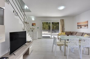 TV - Villa Residence Oli B (74209-K1) - Liznjan (Liznjan)