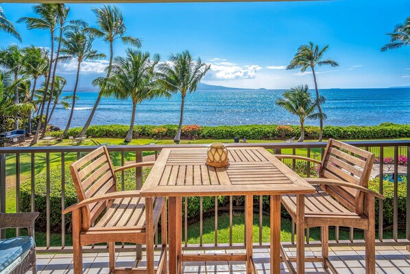 Condo, 1 Queen Bed, Balcony, Ocean View (Maalaea Banyans 204) | Outdoor dining - Ocean Front & Budget Friendly: Maalaea Banyans 204 - The Perfect Couples Getaway (Wailuku)