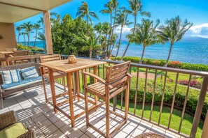 Condo, 1 Queen Bed, Balcony, Ocean View (Maalaea Banyans 204) | Outdoor dining - Ocean Front & Budget Friendly: Maalaea Banyans 204 - The Perfect Couples Getaway (Wailuku)
