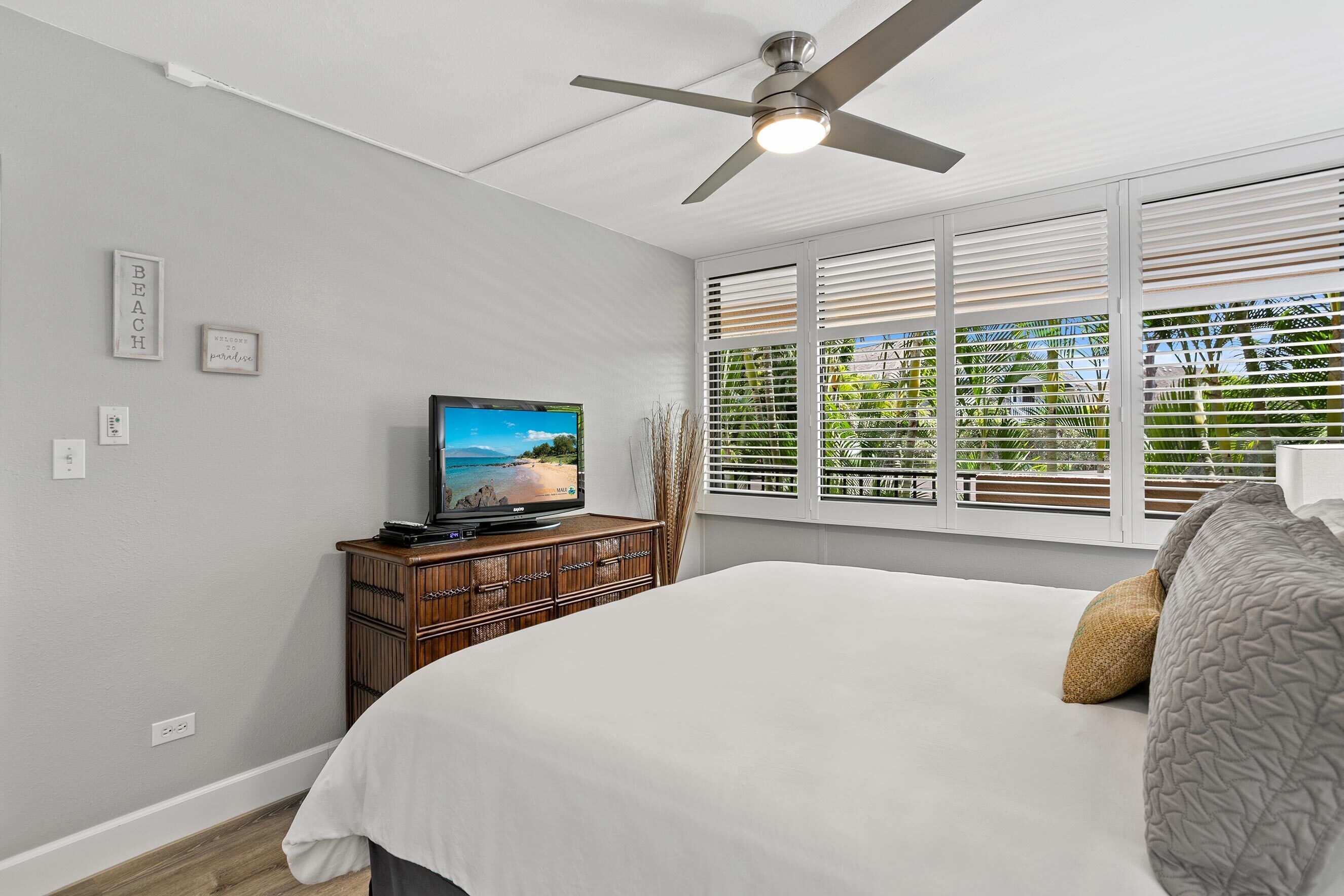 Leilighet, 1 kingsize-seng med sovesofa, balkong, hageutsikt (Kamaole Sands 4-213) | 1 soverom, individuelt dekorert, individuelt innredet og sengetøy