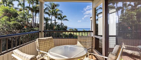 Condo, Multiple Beds, Balcony, Ocean View (Wailea Ekolu 1514) | Outdoor dining