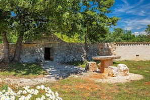 Enceinte de l’hébergement