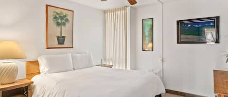 公寓式客房, 1 张大床和 1 张沙发床, 阳台, 海洋景观 (Maui Vista 3-102) | 1 多间卧室、特色装修、特色家居、床单