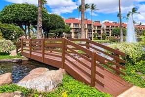 Exterior - Kamaole Sands 7-308 - Fully Renovated in 2025, Whisper-quiet AC, Premium Comfort (Kihei)