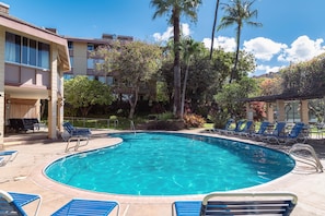 Pool - Haleakala Shores A-302 - Stunning Ocean Views, Beautiful Renovation, Wi-fi, & AC (Kihei)