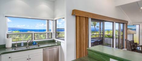 Appart'hÎtel, plusieurs lits, balcon, vue océan (Wailea Ekolu 310) | Intérieur