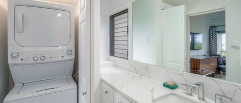 Apartment, Mehrere Betten, Balkon, Meerblick (Wailea Ekolu 310) | Wäschereiservice