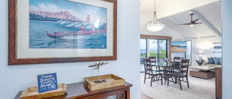 Condo, Plusieurs lits, balcon, vue sur lâocĂ©an (Wailea Ekolu 310) | IntĂ©rieur