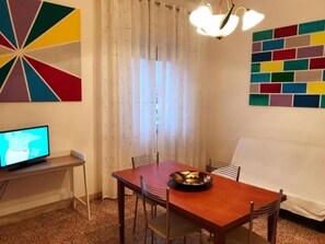Unclassified image, 5 of 16, button - Große Wohnung in Castiglione Della Pescaia mit Terrasse by Interhome (Castiglione della Pescaia)