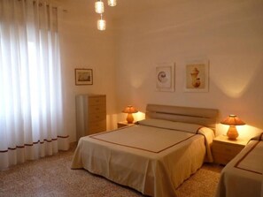 Internet - Große Wohnung in Castiglione Della Pescaia mit Terrasse by Interhome (Castiglione della Pescaia)