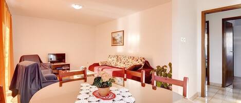 تناول الطعام