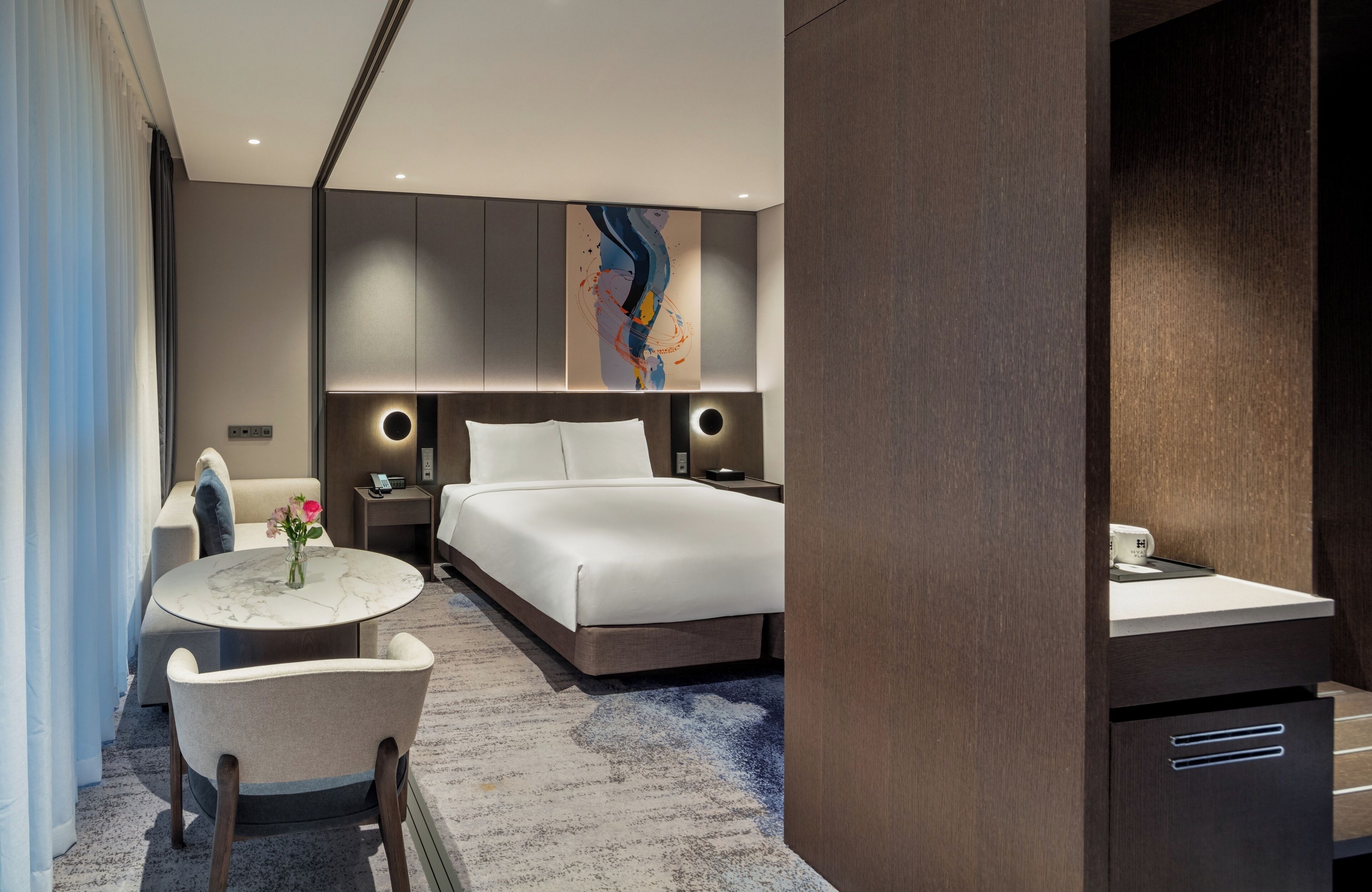 Room, 2 Single Beds, City View