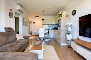 TV - Apartment Beach (74259-A1) - Medulin (Medulin)