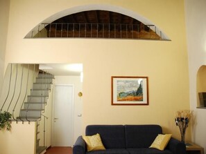 Interior - Wohnung im Zentrum von Florenz by Interhome (Florence)