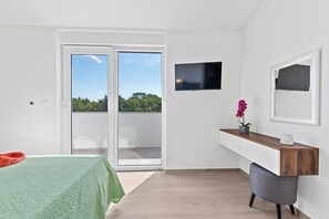 3 bedrooms, Internet, bed sheets - Villa Franco (74277-K1) - Svetvincenat (Svetvincenat)