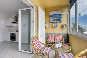 Fridge, stovetop, dishwasher, coffee/tea maker - Apartment Milevoj (74281-A1) - Premantura (Premantura)