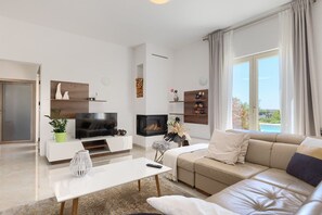 TV, ping pong - Villa Nirvana (74307-K1) - Vodnjan (Vodnjan)