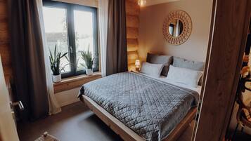 Skrivbord, wi-fi, sÀngklÀder och rullstolsanpassning