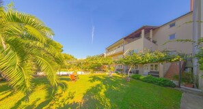Property grounds - Apartments Mareli (74305-A2) - Pula (Pula)