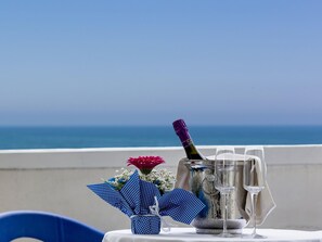 Outdoor dining - Superior Zwei-Zimmer-Wohnung by Interhome (Alba Adriatica)