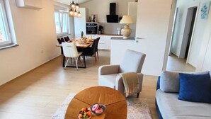 Unclassified image, 2 of 23, button - Apartment Pavao (74313-A1) - Pula (Pula)