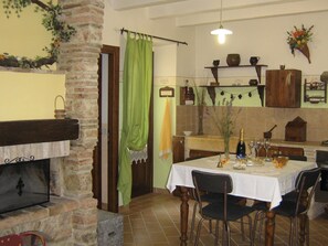 Dining - Iris in Cagli by Interhome (Cagli)