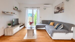 Fernseher