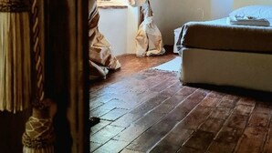 Immagine non classificata, 2 di 21, pulsante