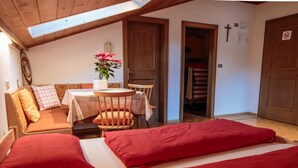 1 bedroom, Internet - mit privatem Balkon by Interhome (Ortisei St Ulrich)